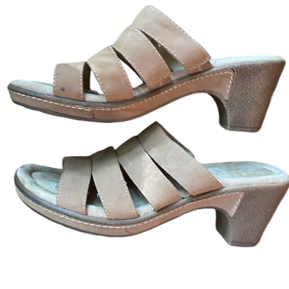 Croft and Barrow platform sandals